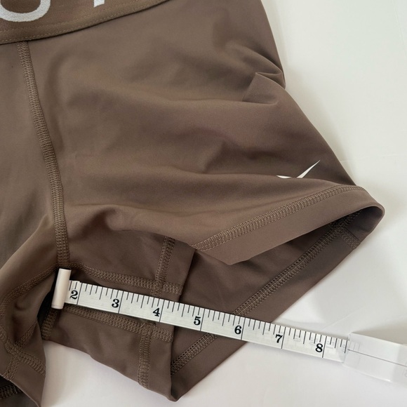 Nike Pro Dri-FIT Brown Shorts - Picture 7 of 7